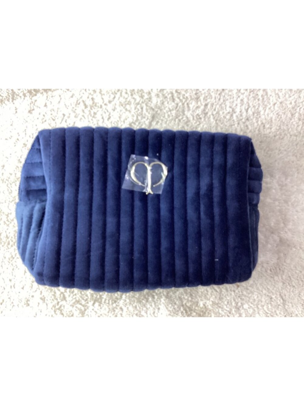 Clé De Peau Beauté Travel Set*Bag*Cleansing Oil*Eye Cream*Perfect Lash Mascara